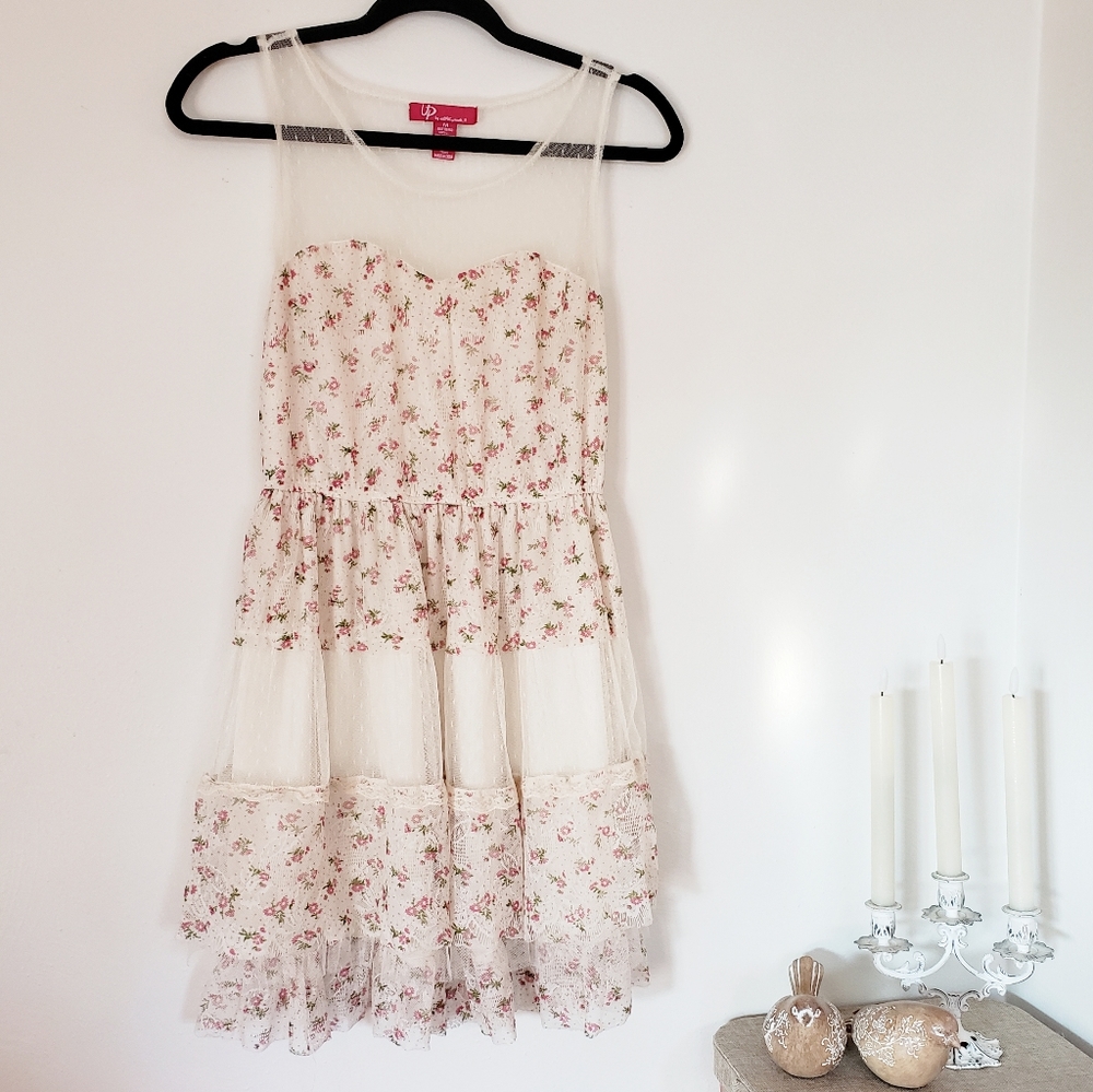 Cottagecore Style Tiered Lace Dress
